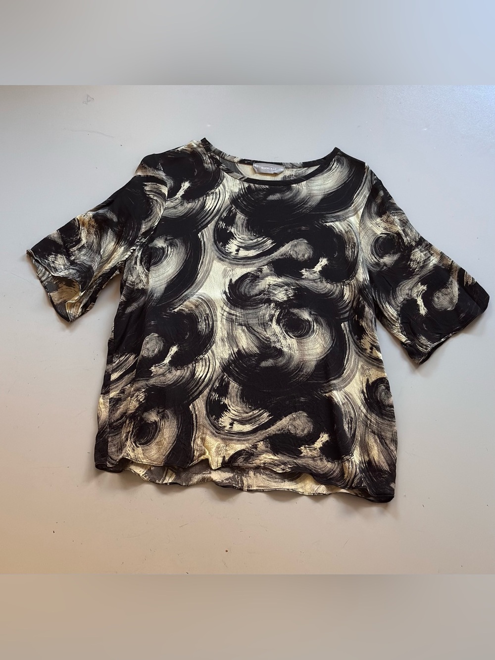 Everlane Black & Cream Paintbrush Swirl Short Sleeve Blouse